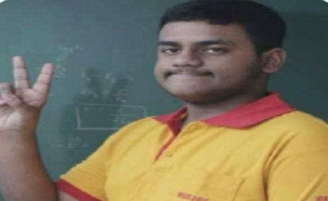 IIT JEE Advanced 2017 में झारखंड के छात्रों का बेहतरीन प्रदर्शन, रांची के अमल प्रसाद को 49 वां रैंक