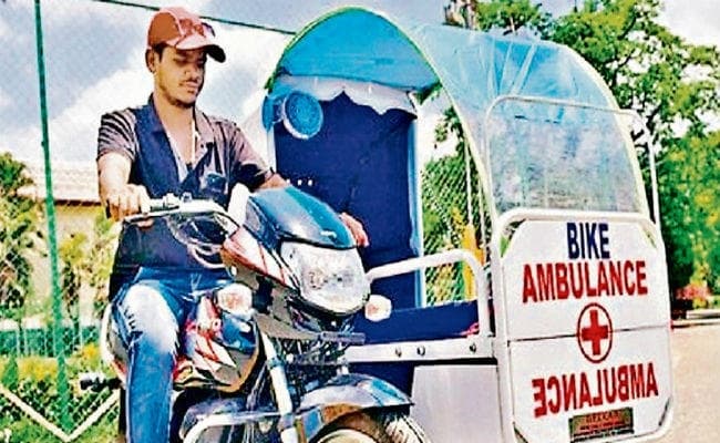 भिखारी की कहानी से सीख ले बनायी बाइक एंबुलेंस