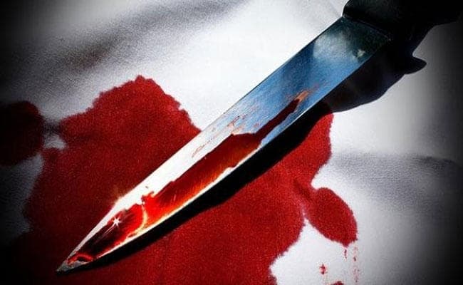 अपराध: पत्नी से मांग रहा था सोने का हार, जुआरी पति ने की पत्नी की हत्या