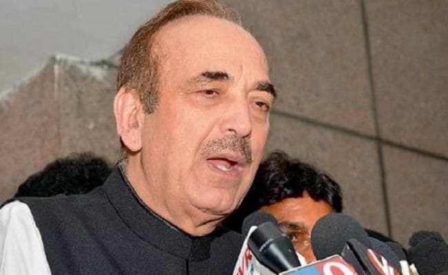 लालू की जुबान बंद कराने के लिए केंद्र सरकार कर रही कार्रवाई : गुलाम नबी आजाद