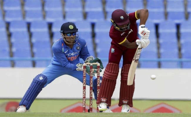 #INDvWI : धौनी की धीमी बल्लेबाजी के कारण भारत ने गंवाया चौथा वनडे !