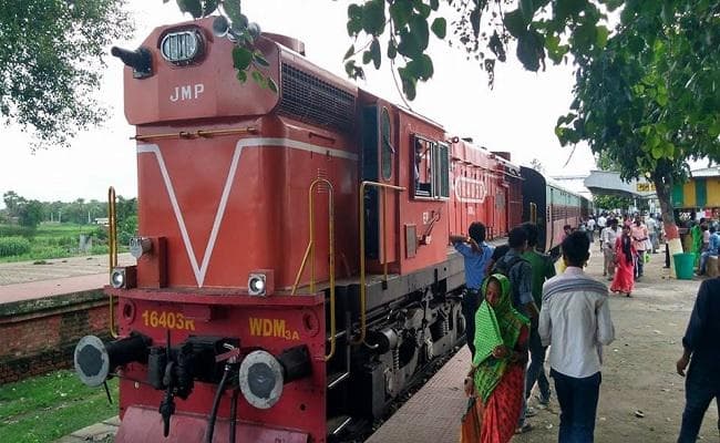 बिहार में चलनेवाली इस ट्रेन की अजीब कथा जानकर हो जायेंगे हैरान
