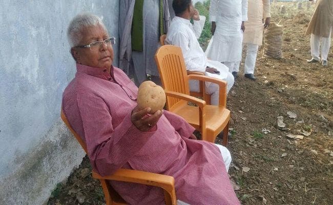 लालू से जुड़े हैं यह 8 बड़े विवाद, हमेशा रहते हैं सुर्खियों में, जानें