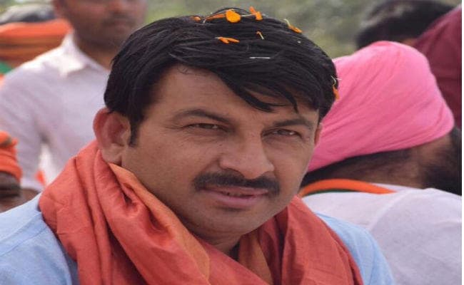 मनोज तिवारी ने ‘द ड्रीम जॉब’ के लिए गाया गाना