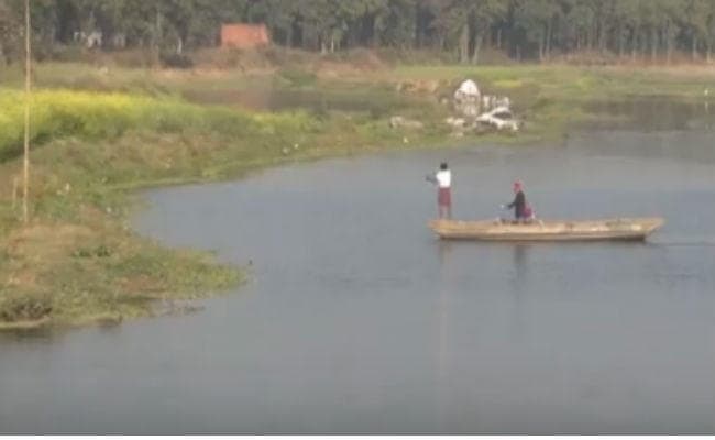 तालाब जीर्णोद्धार योजना : पहले भ्रष्टाचार, फिर जांच में गड़बड़ी