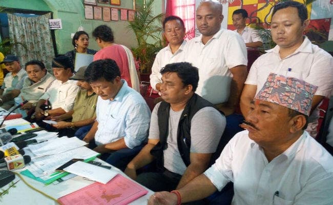 पहाड़ पर जारी रहेगा बेमियादी बंद, जीएमसीसी की बैठक में नहीं निकला कोई समाधान