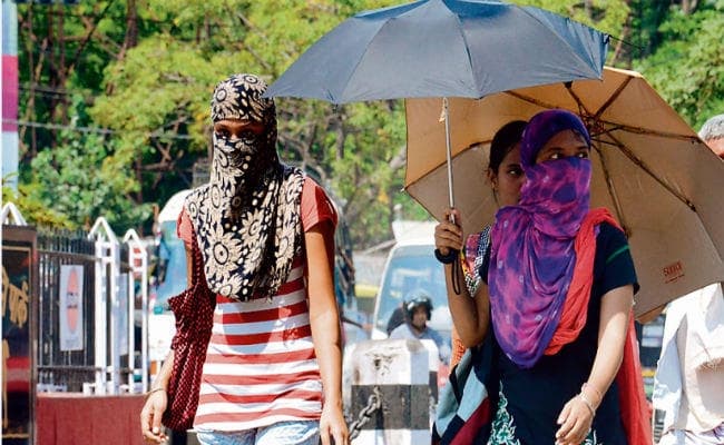 मानसून में ऊमस भरी गरमी से राजधानीवासी हलकान