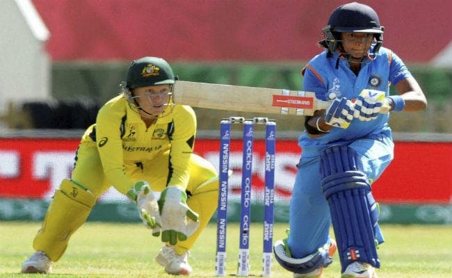 ICC महिला विश्व कप क्रिकेट : हरमनप्रीत के धमाकेदार शतक से भारत फाइनल में, ऑस्ट्रेलिया काे 36 रनों से हराया