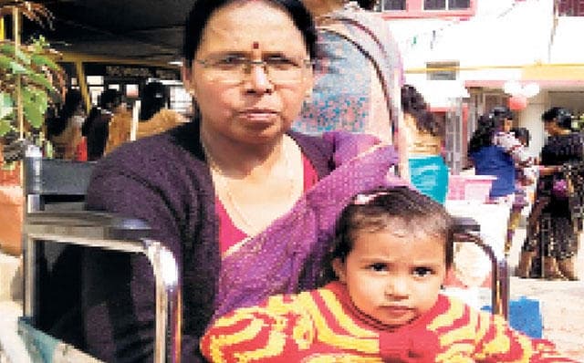 औरत होना मतलब कमजोर होना नहीं