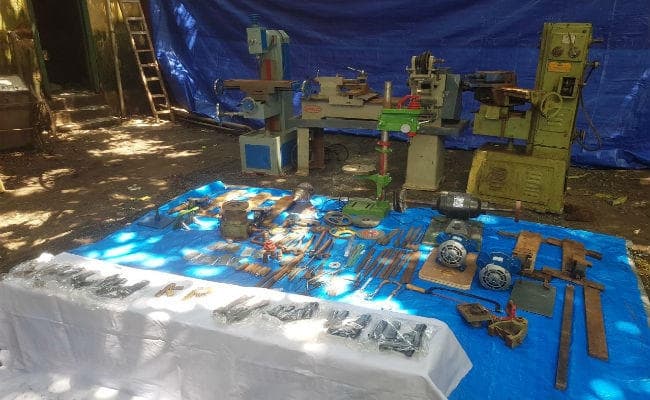 कोलकाता में हथियार बनाने के कारखाने का भंडाफोड़, मुंगेर के चार लोग धराये