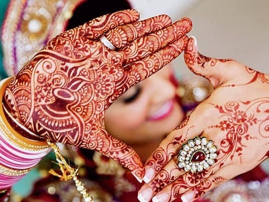 Hartalika Teej mehnadi design 2023: तीज पर आसानी से लगाएं मेहंदी, Simple Mehandi Design