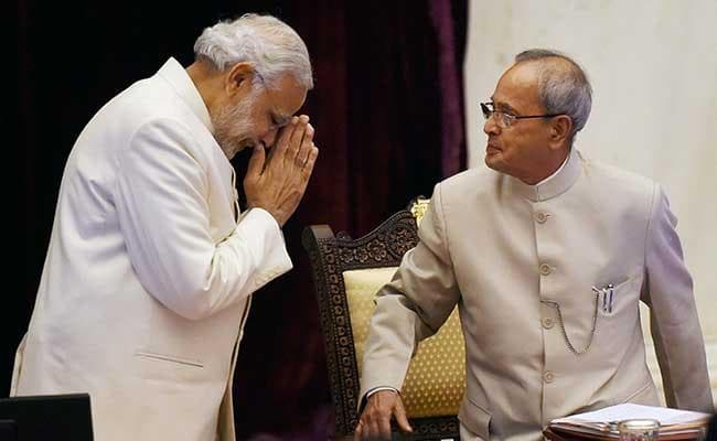देखें, क्या है आखिर पीएम मोदी के पत्र में जिसने छू लिया प्रणब मुखर्जी का दिल