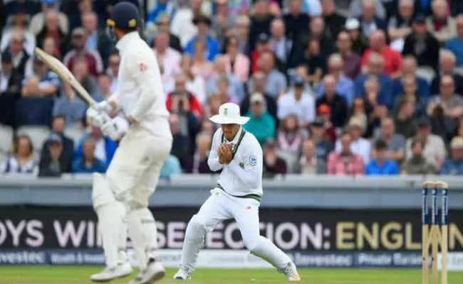 दक्षिण अफ्रीका की अच्छी गेंदबाजी, पर इंग्लैंड अब भी मजबूत