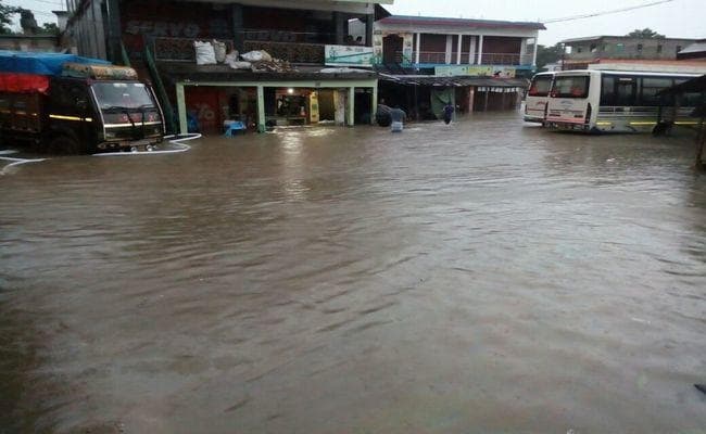 नेपाल में भारी बारिश का असर, किशनगंज जिले के 4 प्रखंड के गांवों में घुसा पानी