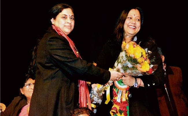 अपने कलम से लिखी अपनी किस्मत की इबारत