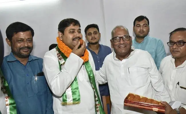 राजद छोड़ जदयू में शामिल हुए प्रगति मेहता, कहा- लालू यादव के साथ उन्हें कभी नहीं मिला सम्मान