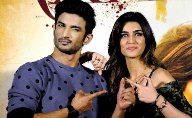 #bareillykibarfi: सुशांत सिंह राजपूत इस अंदाज में कर रहे हैं कृति की फिल्म का प्रमोशन