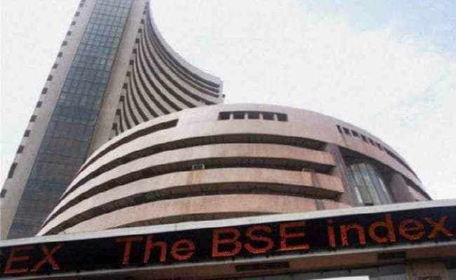 शुरुआती कारोबार में सेंसेक्स 218 अंक सुधरा, निफ्टी 9800 के पार