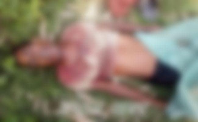 बिहार : बक्सर में चाकुओं से गोदकर दलित किसान की नृशंस हत्या, सड़क जाम, तनाव