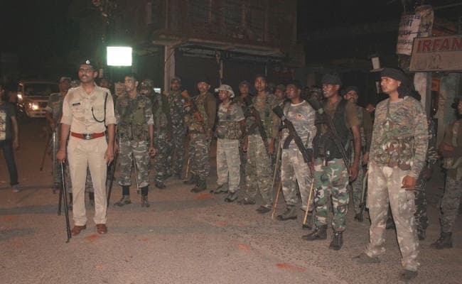 गिरिडीह में प्रतिमा विसर्जन जुलूस पर पथराव-फायरिंग, दो घायल, क्षेत्र में तनाव