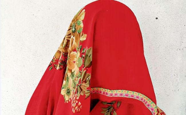 झारखंड : ...और बच्चों के मरने तक मां करती रही इंतजार!