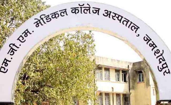 एमजीएम में बच्चों की मौत के मामले में सीएम आैर स्वास्थ्य मंत्री के खिलाफ शिकायत, एनएचआरसी ने जारी की नोटिस