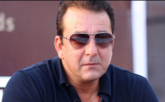 #SanjayDutt को नहीं भाया #SunnyLeone का ''ट्रिपी ट्रिपी'' सॉन्ग, जानें वजह ?