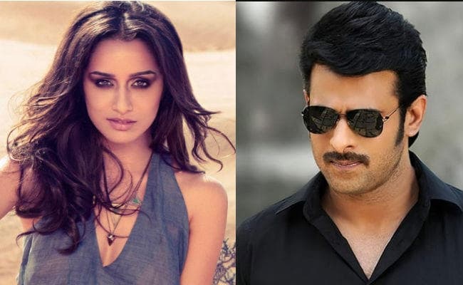 पहली ही मुलाकात में प्रभास से इंप्रेस हो गईं श्रद्धा कपूर, कही ये बात...