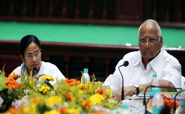 पेंच: ममता-पवार मुलाकात के बाद एनसीपी का बदला सुर, गोरखालैंड का समर्थन नहीं करने का फरमान