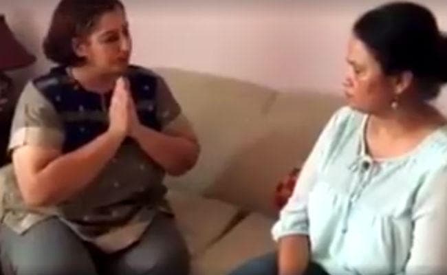 आर्मी वाले को थप्पड़ मारने वाली महिला का माफीनामा VIDEO पोस्ट