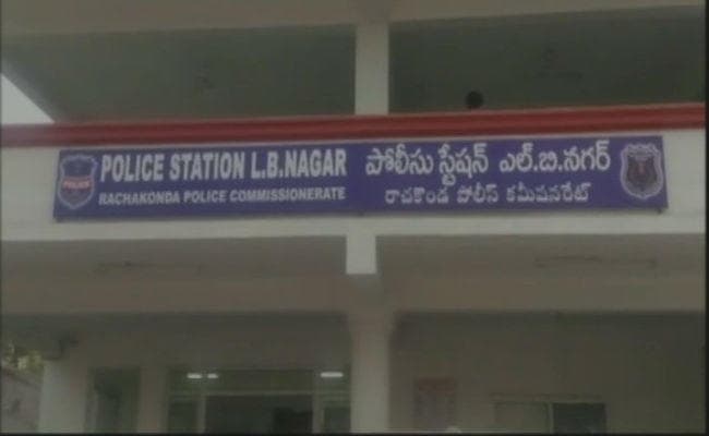 पत्नी ने पास नहीं की मेडिकल की परीक्षा, तो पति ने जिंदा जलाया