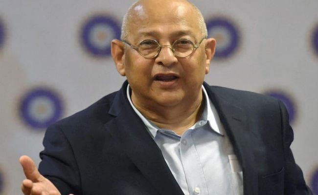 SC ने BCCI को लताड़ा, संविधान मसौदे को लेकर खन्ना, अमिताभ चौधरी और अनिरुद्ध चौधरी को चेताया