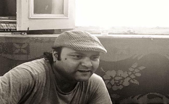 Video : गीत चतुर्वेदी की कविता ‘बहने का जन्मजात हुनर’