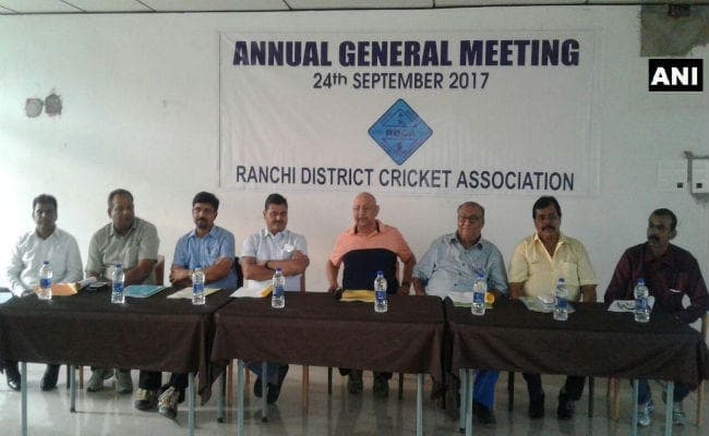 RTI के तहत खुलासा : अभी भी BCCI के एक्टिंग सेक्रेटरी अमिताभ चौधरी के हस्ताक्षर से निकाले जाते हैं JSCA के पैसे