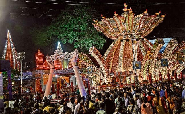 रांची के पूजा पंडाल प्रभात खबर डॉट कॉम के साथ