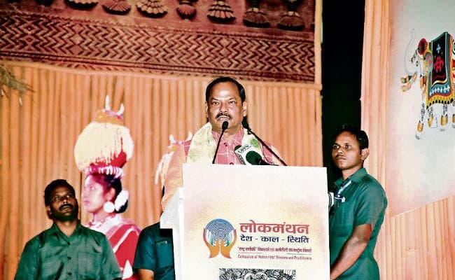 लोकमंथन समापन समारोह में मुख्यमंत्री रघुवर दास ने कहा, राष्ट्रवाद को कमजोर करने की कोशिश में लगे हैं मुट्ठी भर लोग