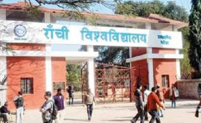 रांची विश्वविद्यालय : आवास बोर्ड को दिये गये 7 करोड़, 192 फ्लैट के लिए सरकार माफ करेगी 8 करोड़ रुपये, खाली होगा फ्लैट