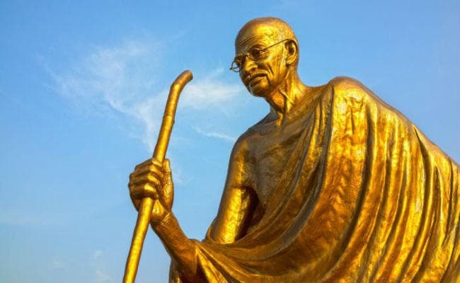 पढ़ें प्रधानमंत्री नरेंद्र मोदी का विशेष आलेख, बापू के सपनों को साकार करने के लिए एकजुट हुआ भारत