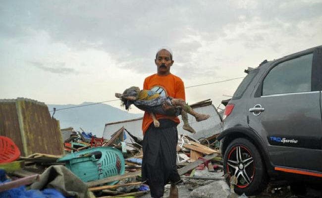 इंडोनेशिया भूकंप: चर्च में मिले 34 शव, एंबुलेंस तक पहुंचने के लिए चलना पड़ा डेढ़ घंटे तक पैदल