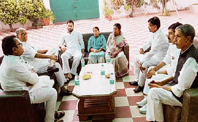 पटना : महागठबंधन से कांग्रेस को नफा-नुकसान दोनों हुए : दिग्विजय सिंह