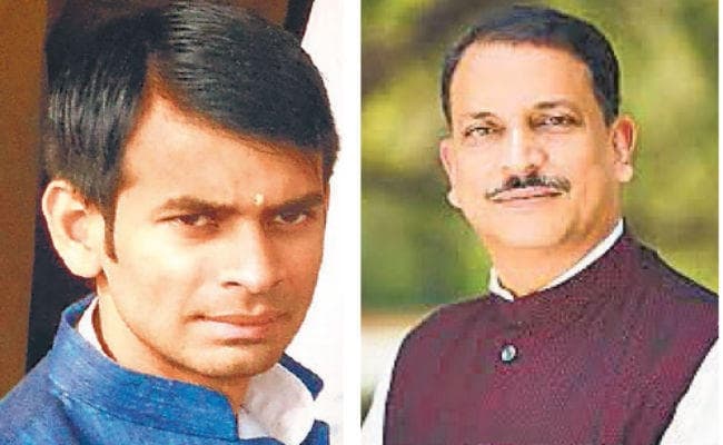 पत्नी ऐश्वर्या को लड़ाने की चाहत छोड़ी, सारण के चुनावी दंगल में उतरेंगे तेज प्रताप, राजीव प्रताप रूड़ी को देंगे चुनौती!