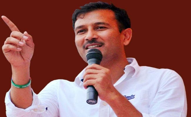 रांची : गांवों को तहस-नहस कर शहरों को स्मार्ट बना रही सरकार: सुदेश महतो