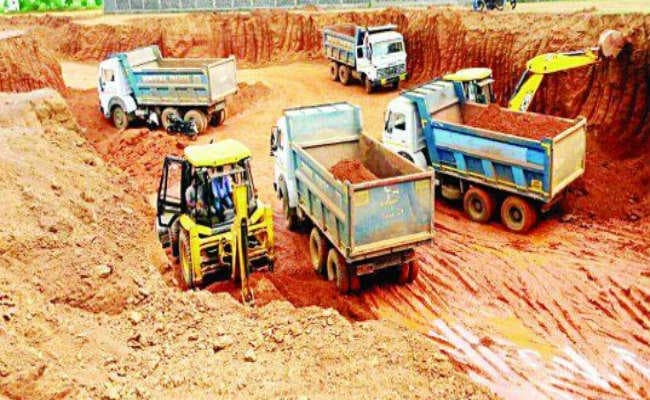 पटना : बालू की बढ़ती कीमतों से आम लोगों के लिए बढ़ा संकट