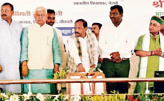 बोकारो : सूबे के हर घर को दिसंबर तक बिजली कनेक्शन : मुख्यमंत्री रघुवर दास