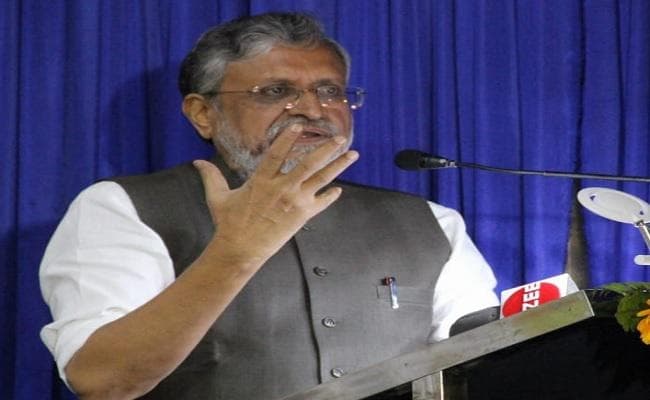 गुजरात के सूरत में अमरजीत की मौत सड़क दुर्घटना में : सुशील मोदी