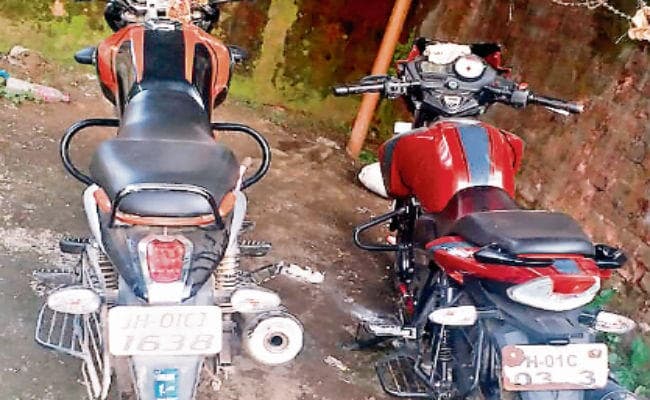 रांची : व्यवसायी से पांच लाख लेवी लेने आये थे चार उग्रवादी, दो गिरफ्तार