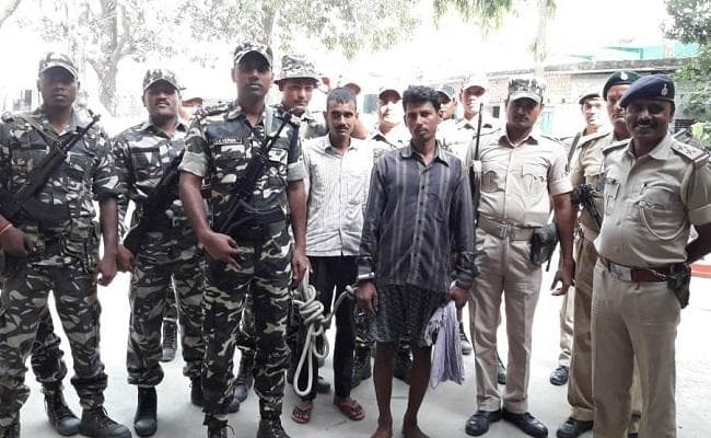 बिहार : 5 वर्षों से फरार नक्सली को पुलिस ने किया गिरफ्तार