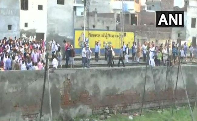 अमृतसर रेल हादसा: जानें आखिर ट्रेन ड्राइवर ने क्यों नहीं मारी ब्रेक