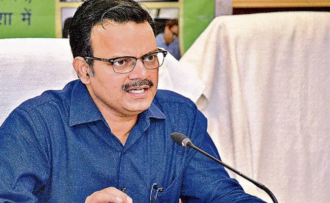 रांची : जनसंवाद में सीएम के प्रधान सचिव ने शिकायतों की समीक्षा, पूछा क्यों लंबित हैं दो-दो हजार शिकायतें