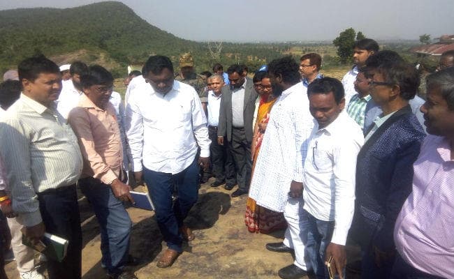 सरना महाधर्म सम्मेलन के आयोजन के लिए राज्य सरकार देगी फंड, मंत्री ने किया दौरा